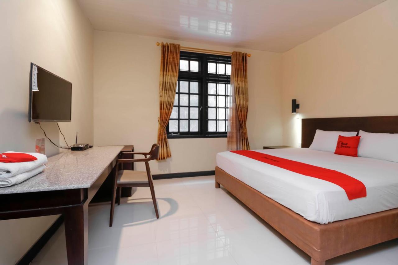 ג'קרטה Reddoorz Plus Near Halim Perdanakusuma 2 מראה חיצוני תמונה