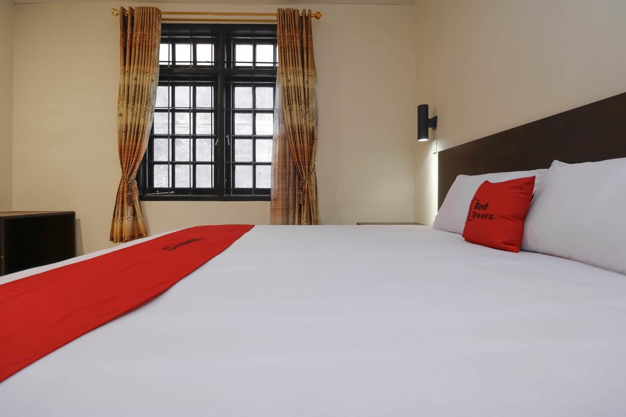 ג'קרטה Reddoorz Plus Near Halim Perdanakusuma 2 מראה חיצוני תמונה